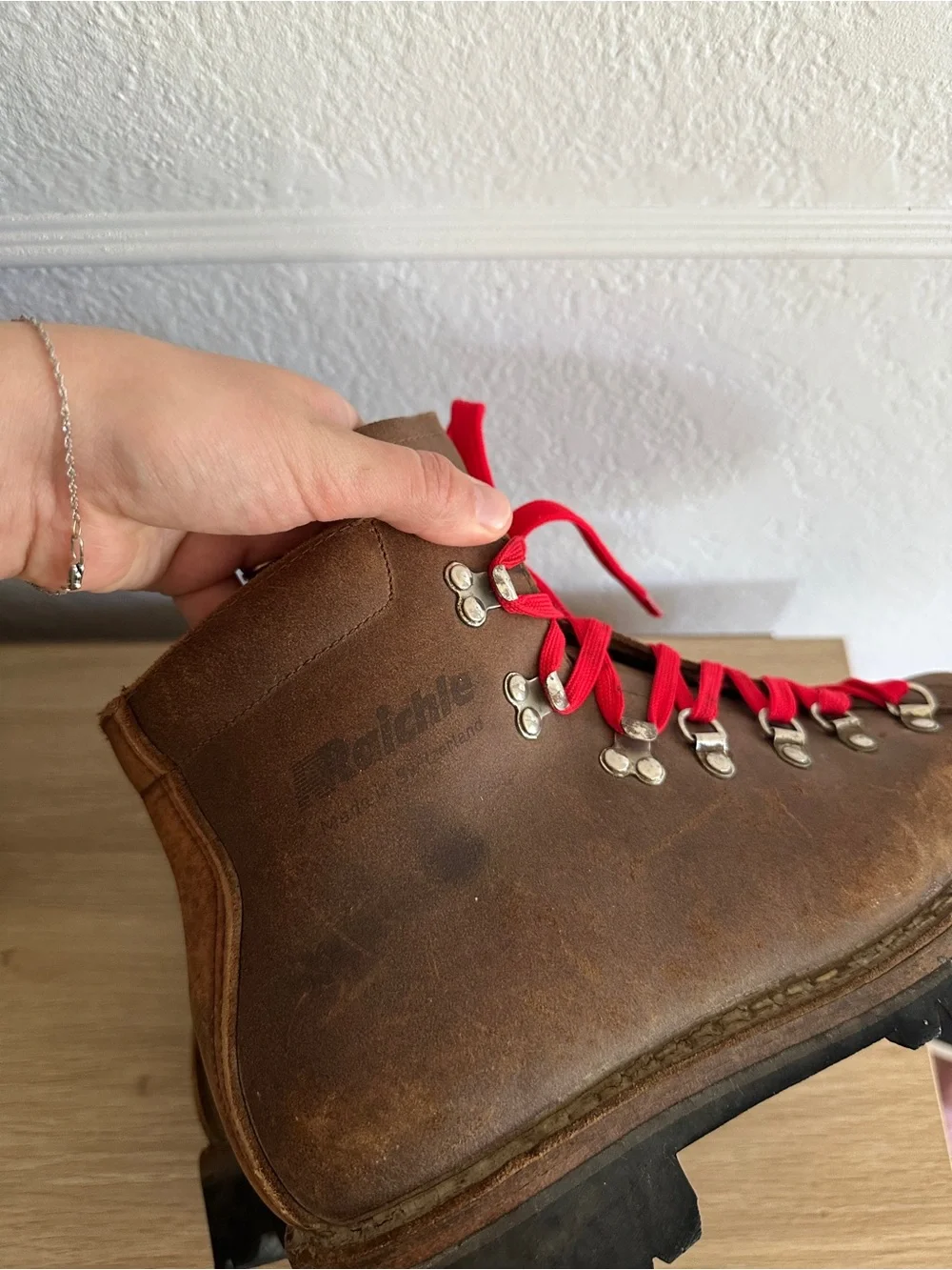 Vintage Raichle Leather Hiking Mountaineering boots 7 M Made in Switzerland